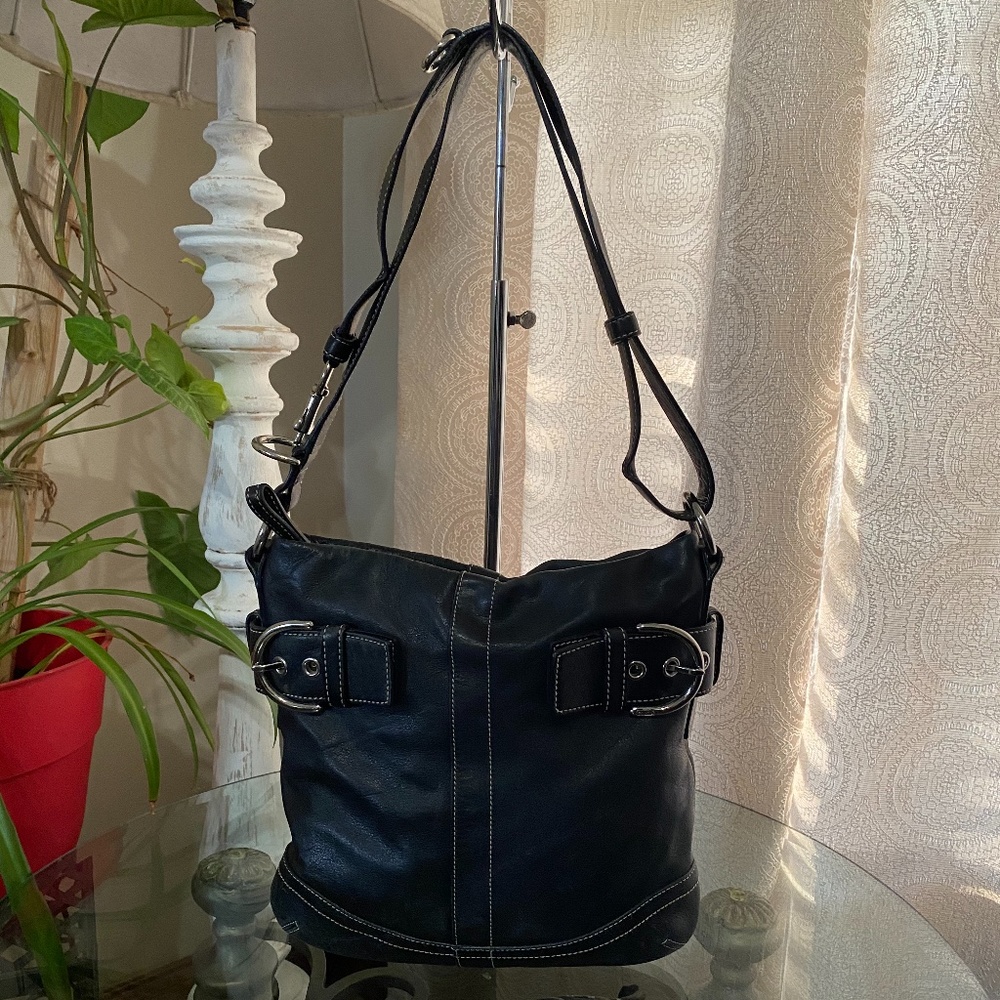Coach Black Leather Shoulder Bag
